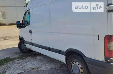 Грузовой фургон Renault Master 2004 в Днепре
