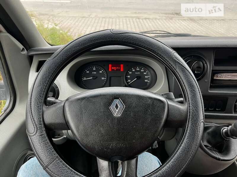 Грузовой фургон Renault Master 2007 в Хмельницком