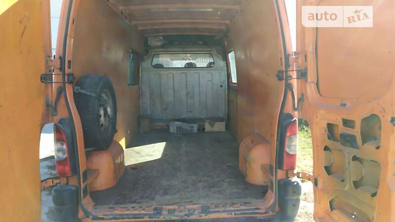 Грузовой фургон Renault Master 2004 в Киеве фото 7 Грузовой фургон Renault Master 2004 в Киеве