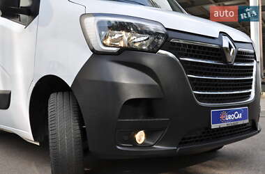 Грузовой фургон Renault Master 2020 в 