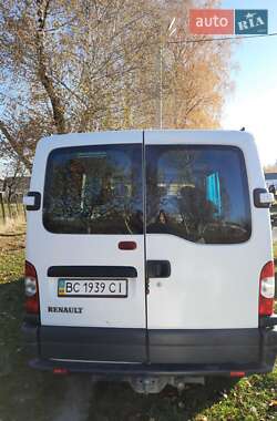 Грузопассажирский фургон Renault Master 2006 в 