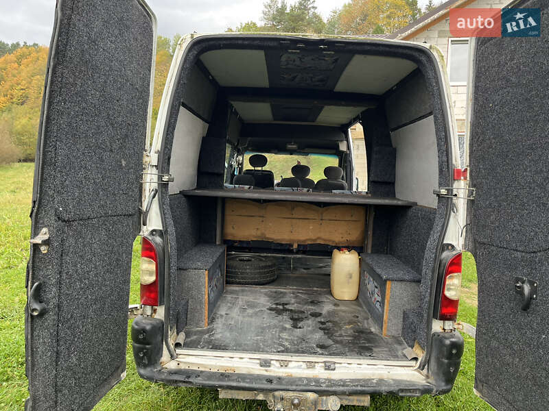 Мікроавтобус Renault Master 2000 в Івано-Франківську