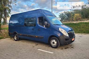 Вантажний фургон Renault Master 2017 в Тернополі