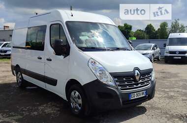 Грузопассажирский фургон Renault Master 2017 в Млинове