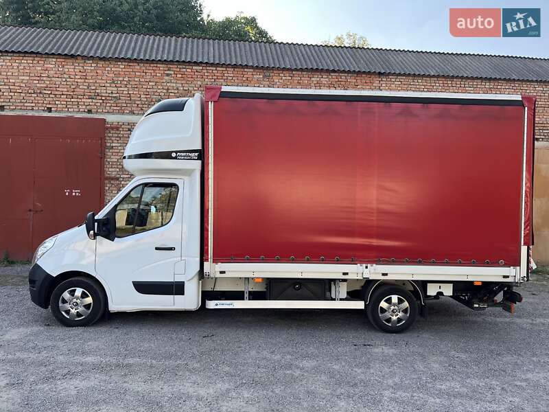 Грузовой фургон Renault Master 2018 в 