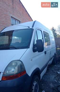 Грузопассажирский фургон Renault Master 2005 в Звенигородке