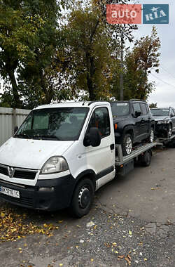 Автовоз Renault Master 2007 в Рівному