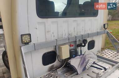 Автовоз Renault Master 2015 в Ровно
