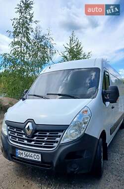 Грузовой фургон Renault Master 2016 в Чуднове