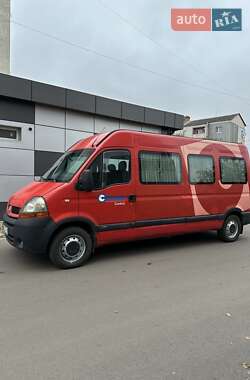 Грузопассажирский фургон Renault Master 2004 в Сарнах