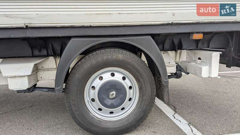 Тентованый Renault Master 2005 в Киеве