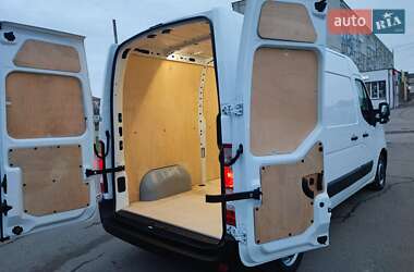 Грузовой фургон Renault Master 2021 в Дубно