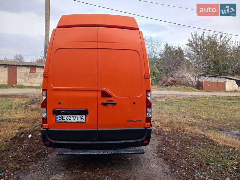 Грузовой фургон Renault Master 2013 в Кривом Роге