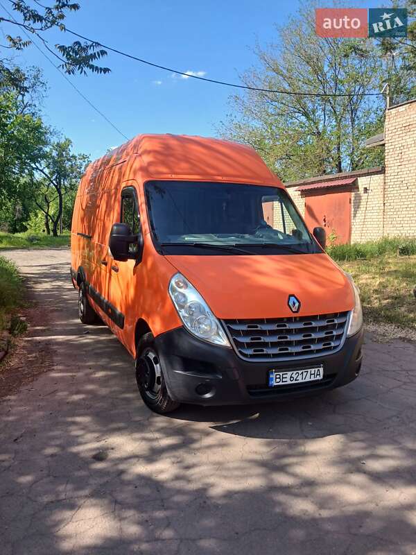 Грузовой фургон Renault Master 2013 в Кривом Роге