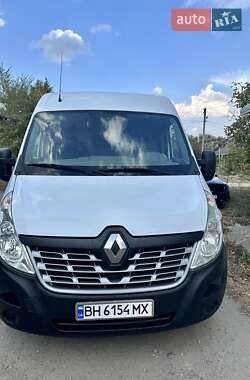 Грузовой фургон Renault Master 2017 в 