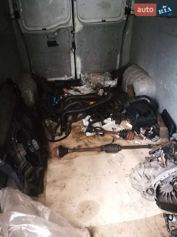 Вантажний фургон Renault Master 2004 в Києві