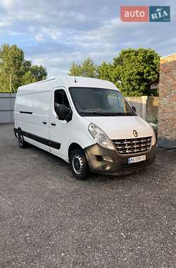 Вантажний фургон Renault Master 2013 в Острозі