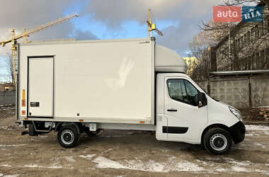 Грузовой фургон Renault Master 2015 в Ивано-Франковске