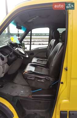 Вантажний фургон Renault Master 2004 в Кременчуці