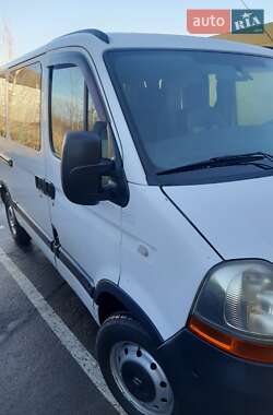 Вантажопасажирський фургон Renault Master 2006 в Житомирі