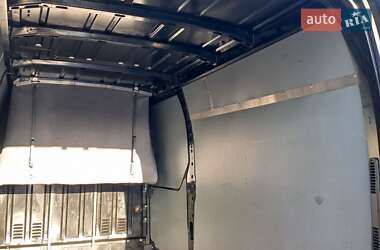 Грузовой фургон Renault Master 2020 в 
