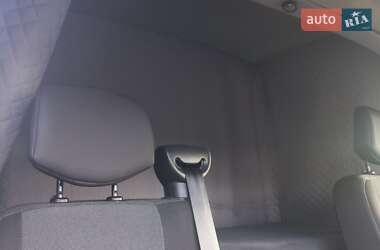 Грузовой фургон Renault Master 2020 в 