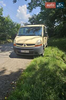 Вантажопасажирський фургон Renault Master 2007 в Івано-Франківську