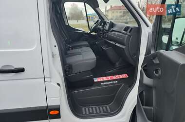 Вантажний фургон Renault Master 2020 в Дубні