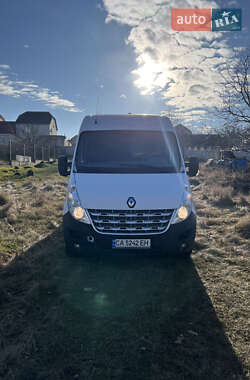 Грузовой фургон Renault Master 2014 в Умани