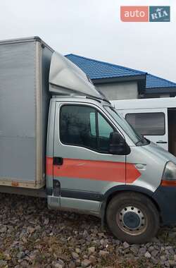 Вантажний фургон Renault Master 2007 в Ужгороді