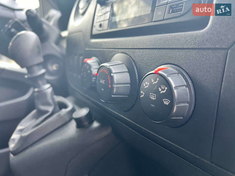 Грузовой фургон Renault Master 2019 в Черноморске
