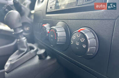 Грузовой фургон Renault Master 2019 в 