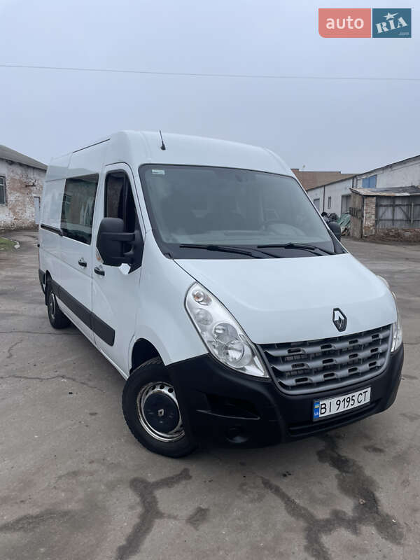 Грузовой фургон Renault Master 2014 в Полтаве