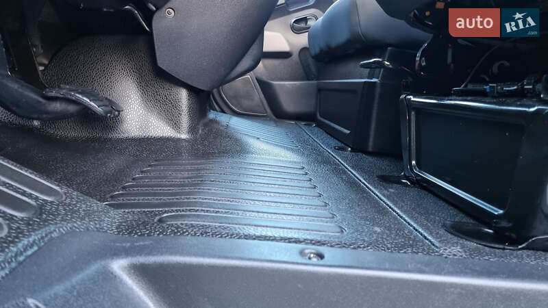 Вантажний фургон Renault Master 2018 в Житомирі