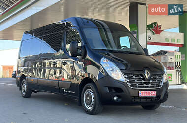 Вантажний фургон Renault Master 2017 в Житомирі