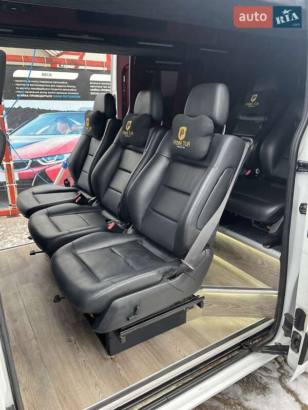 Мікроавтобус Renault Master 2019 в Городенці