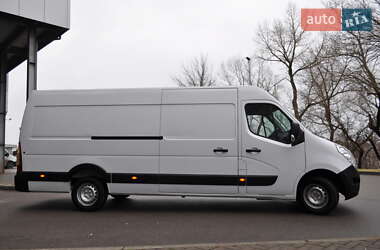Грузовой фургон Renault Master 2018 в 