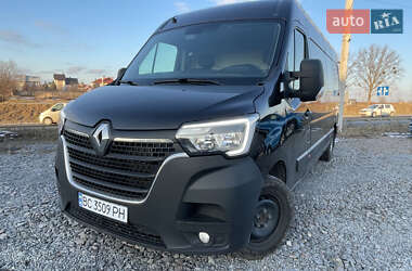 Вантажний фургон Renault Master 2019 в Львові