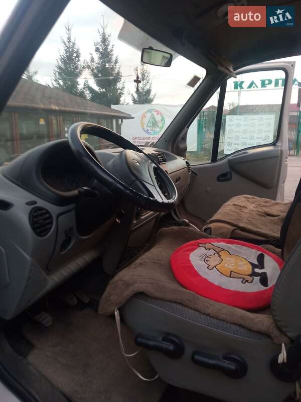 Микроавтобус Renault Master 2003 в Брошневе-Осаде фото 8 Микроавтобус Renault Master 2003 в Брошневе-Осаде