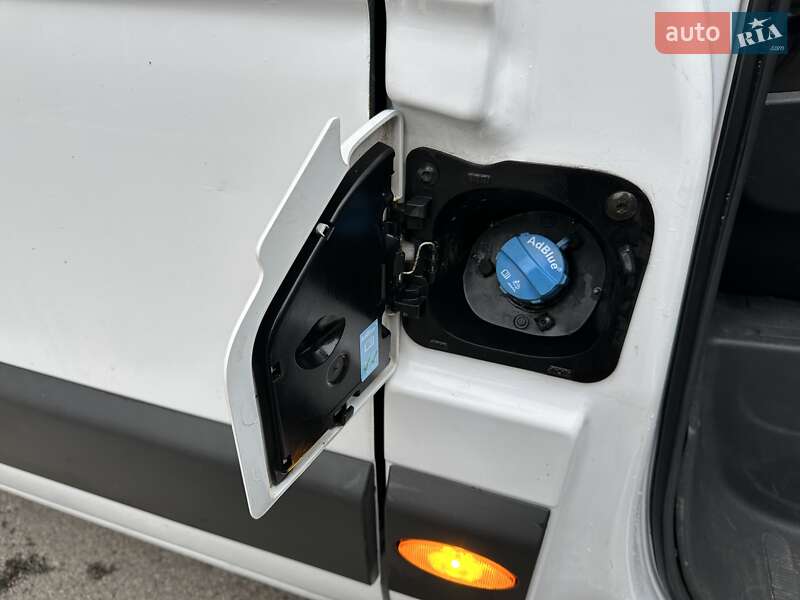 Вантажний фургон Renault Master 2018 в Києві