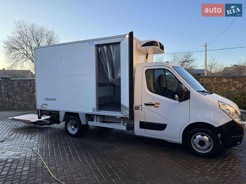 Рефрижератор Renault Master 2015 в Киеве