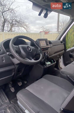 Другие грузовики Renault Master 2019 в 