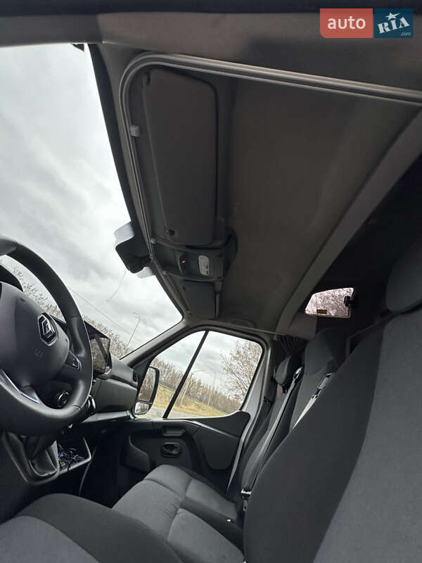 Автовоз Renault Master 2019 в Ровно