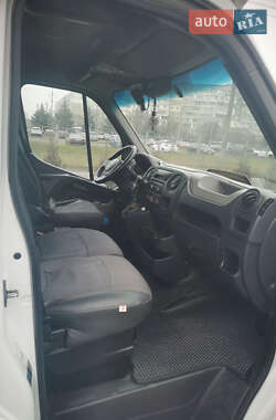 Грузовой фургон Renault Master 2013 в Полтаве