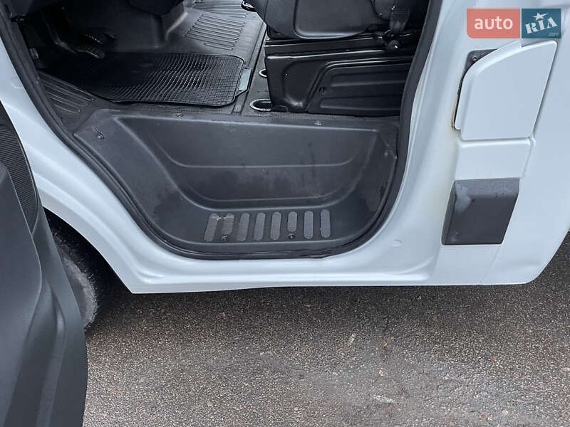 Рефрижератор Renault Master 2016 в Дрогобыче