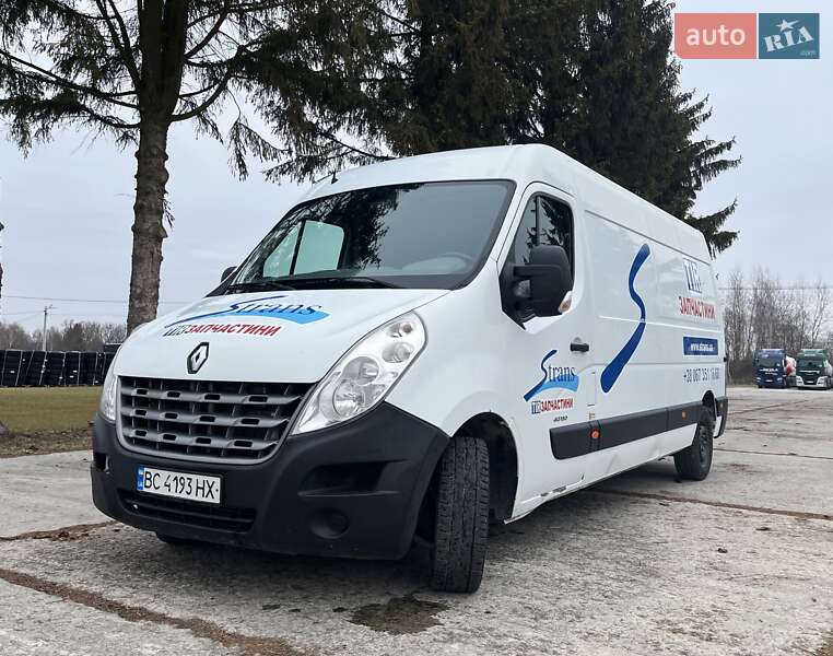 Вантажний фургон Renault Master 2013 в Львові