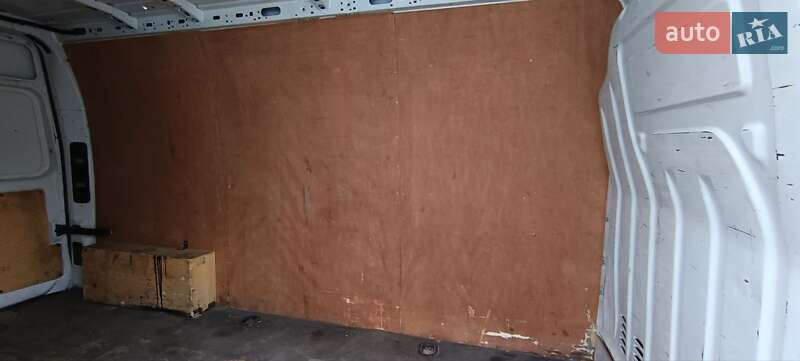 Грузовой фургон Renault Master 2014 в Шептицькому