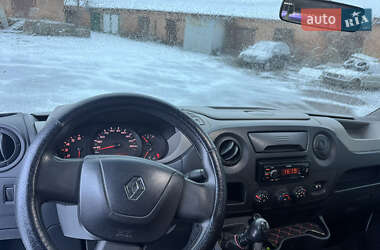 Грузовой фургон Renault Master 2012 в Лубнах