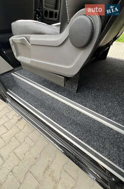 Микроавтобус Renault Master 2019 в 