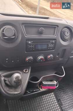 Микроавтобус Renault Master 2015 в 